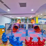Orange County Resort 5*