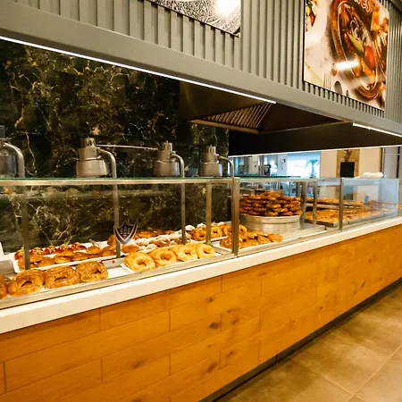 אתר נופש Orange County אלאניה