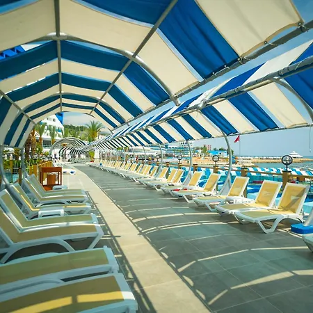 Orange County Resort 5*